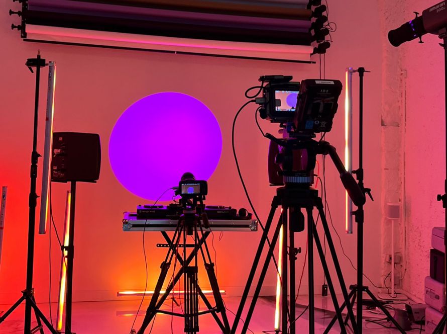louer-un-studio-photo-equipe-a-lyon