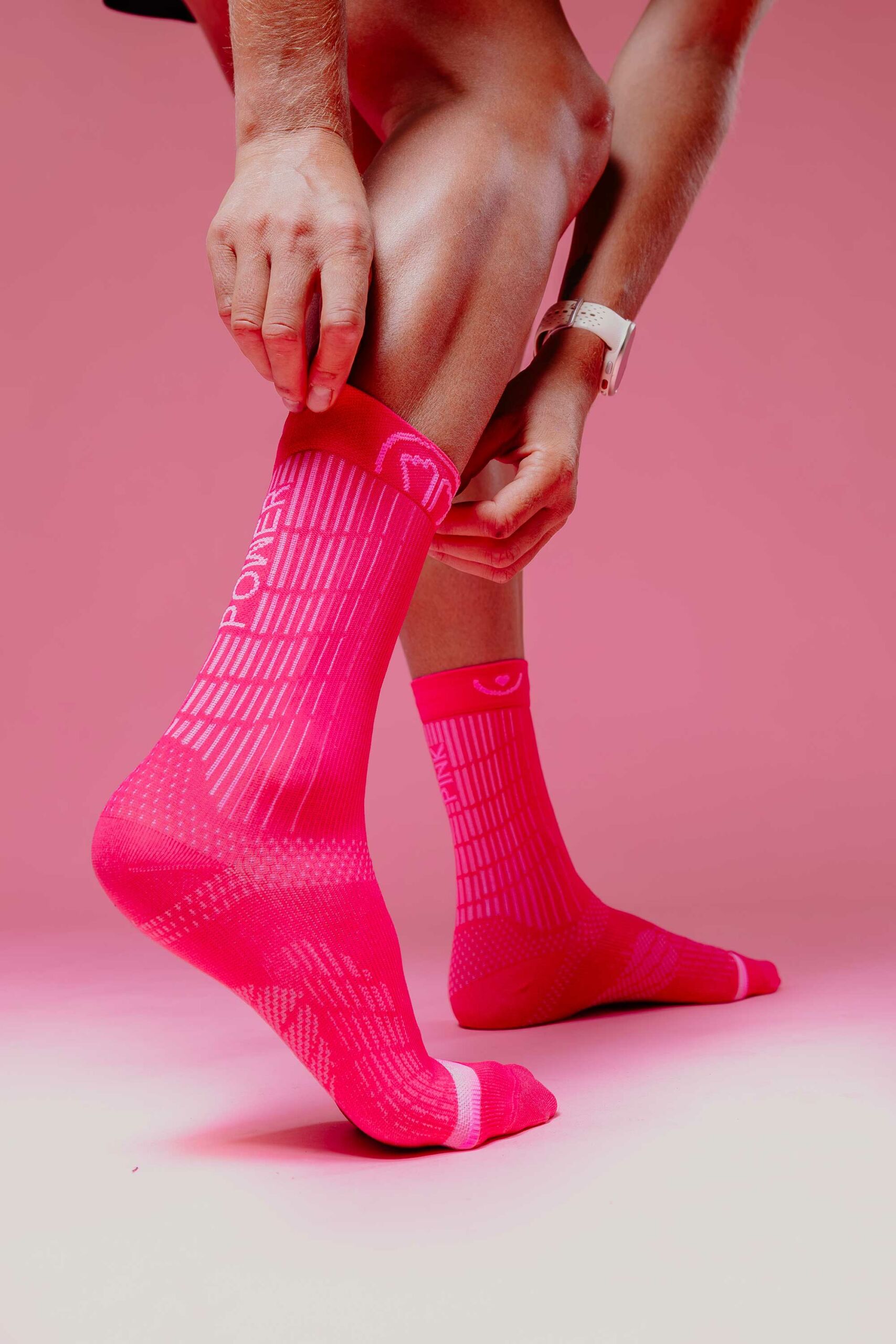 Shooting photo produit en studio pour des chaussettes de sport